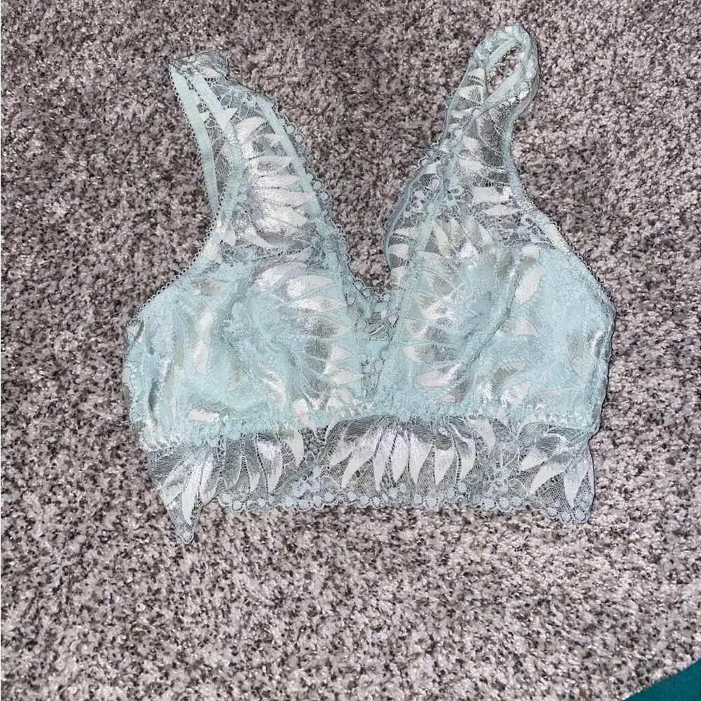 Bras